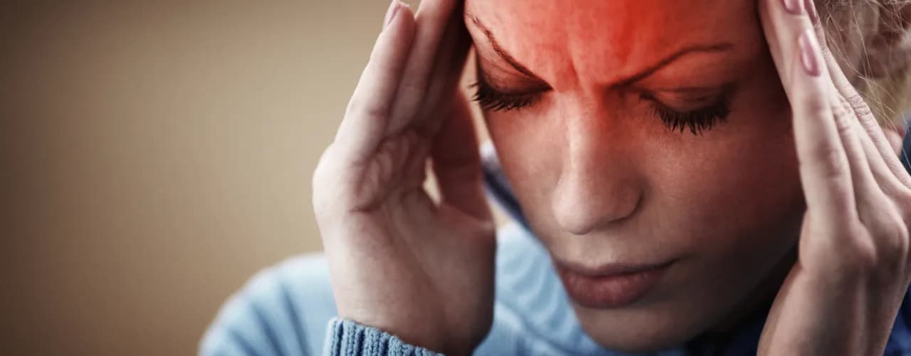 Czarna aura co oznacza? Przyczyny, objawy i skuteczne metody oczyszczania