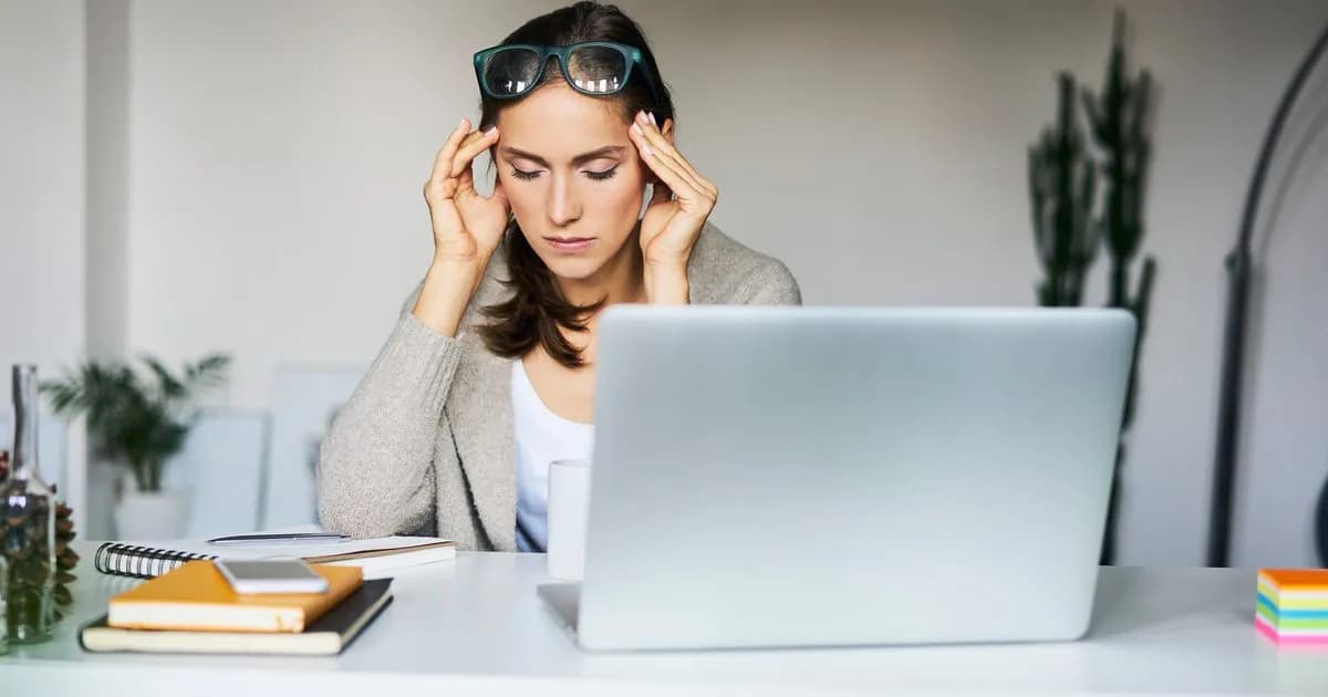 Sennik koleżanki z pracy: interpretacja snu