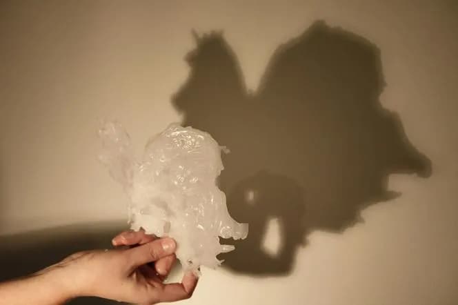 Znaczenie figur z wosku: Jak interpretować wróżby z lanego wosku?